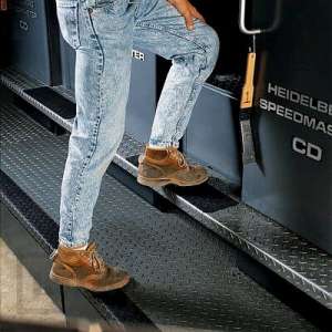 Антискользящая лента 3М™Safety-Walk™ 510, формуемая