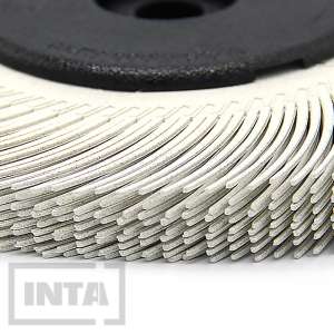 Полімерний круг 3М™ Scotch-Brite™ Bristle BB-ZB, P120, 150х12мм, білий, 33212, 33056